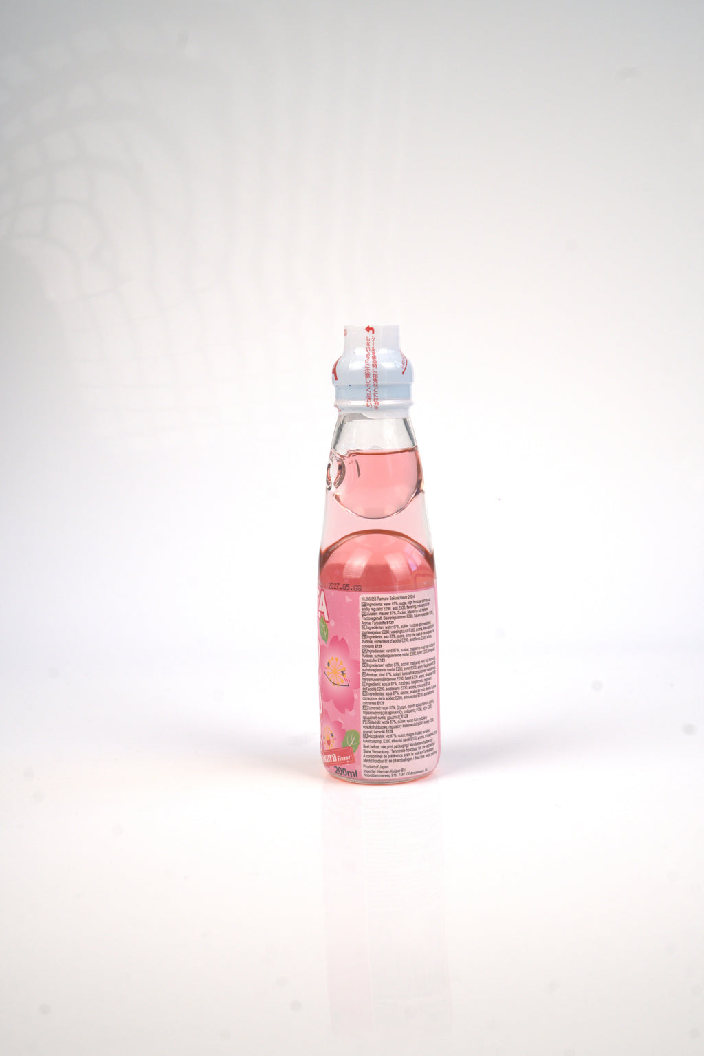 Hata Ramune Sakura
